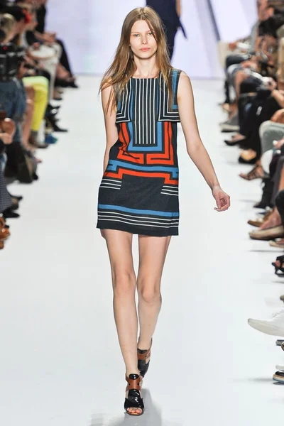 Look 35